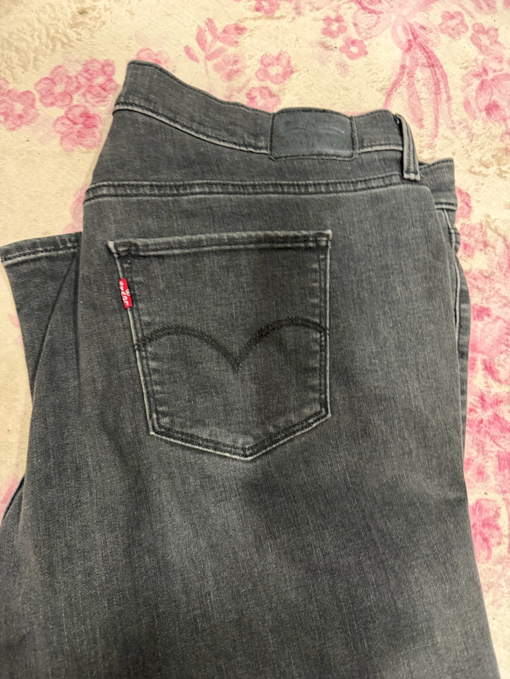 Levi's Women's Charcoal Gray Straight Leg Jeans